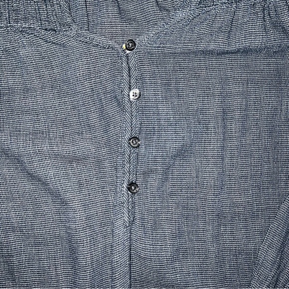 Aerie size Medium Top - Picture 2 of 8